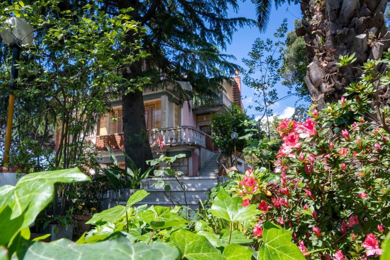Casa Vacanze Gioia Трекастаньи Экстерьер фото