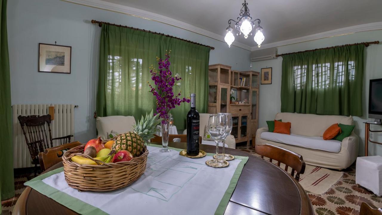 Casa Vacanze Gioia Трекастаньи Экстерьер фото