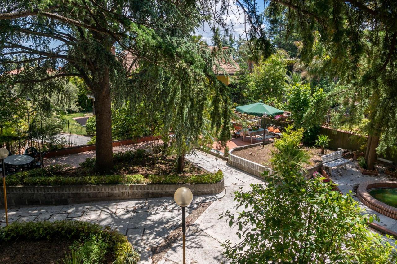 Casa Vacanze Gioia Трекастаньи Экстерьер фото